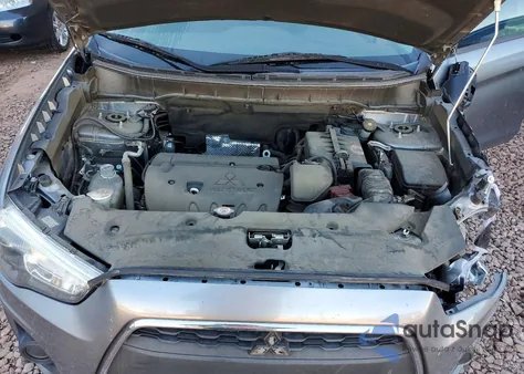 2015 Mitsubishi Outlander Sport Es z USA, uszkodzony, nr VIN 4A4AP3AW8FE047026